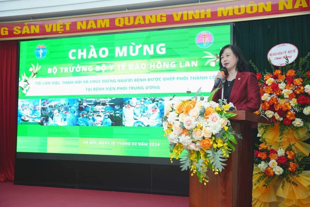 Bệnh viện Phổi Trung ương thành công ghép phổi cứu sống nữ bệnh nhân trẻ -0