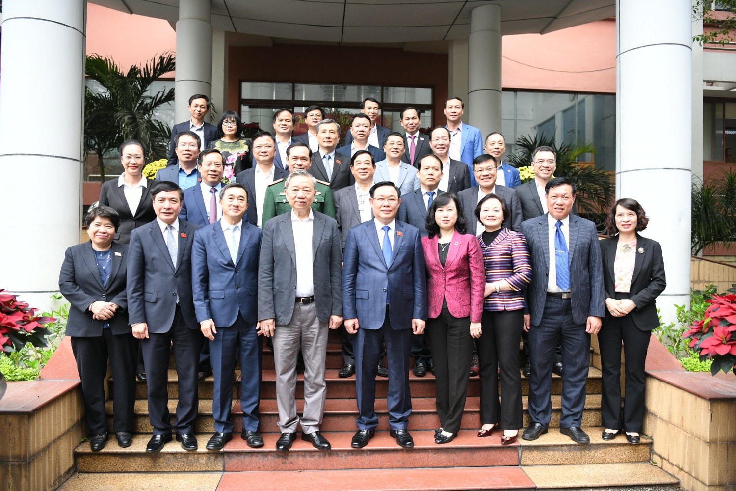 Chủ tịch Quốc hội Vương Đình Huệ: Chăm sóc sức khoẻ nhân dân là ưu tiên đặc biệt của Đảng và Nhà nước ta ảnh 1 Chủ tịch Quốc hội Vương Đình Huệ: Chăm sóc sức khoẻ nhân dân là ưu tiên đặc biệt của Đảng và Nhà nước ta