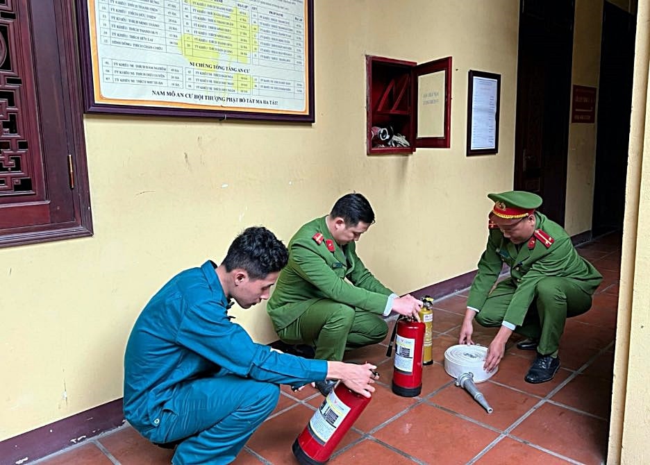 Hà Nội: Tăng cường công tác PCCC tại 190 di tích địa bàn quận Hoàn Kiếm -0