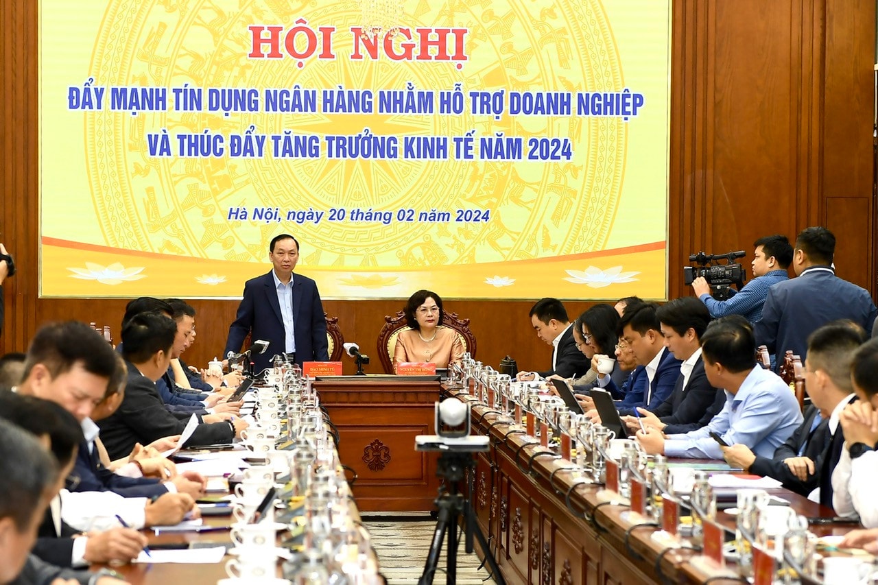 Toàn cảnh hội nghị.