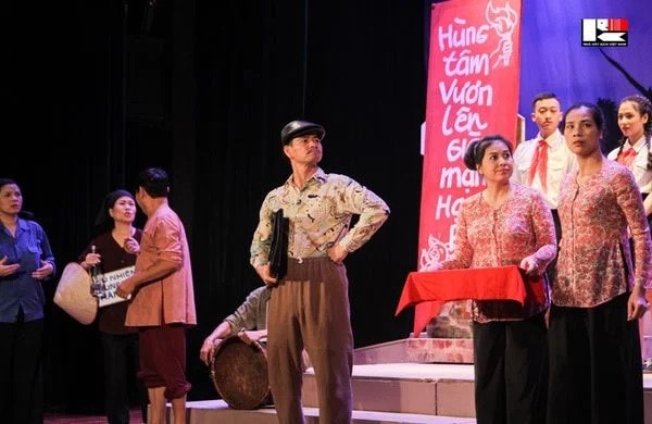 Cảnh trong vở hài kịch "Bệnh sĩ"