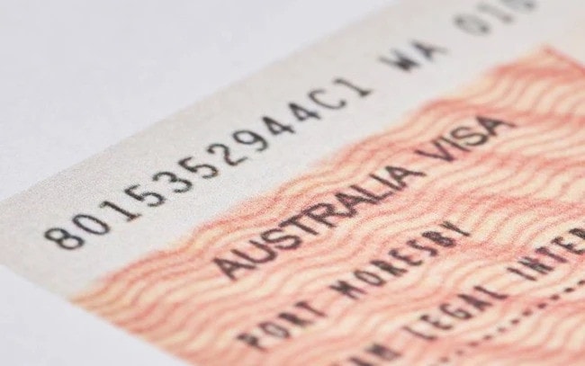 Australia tạm dừng nhận du học sinh ở một số nước -0