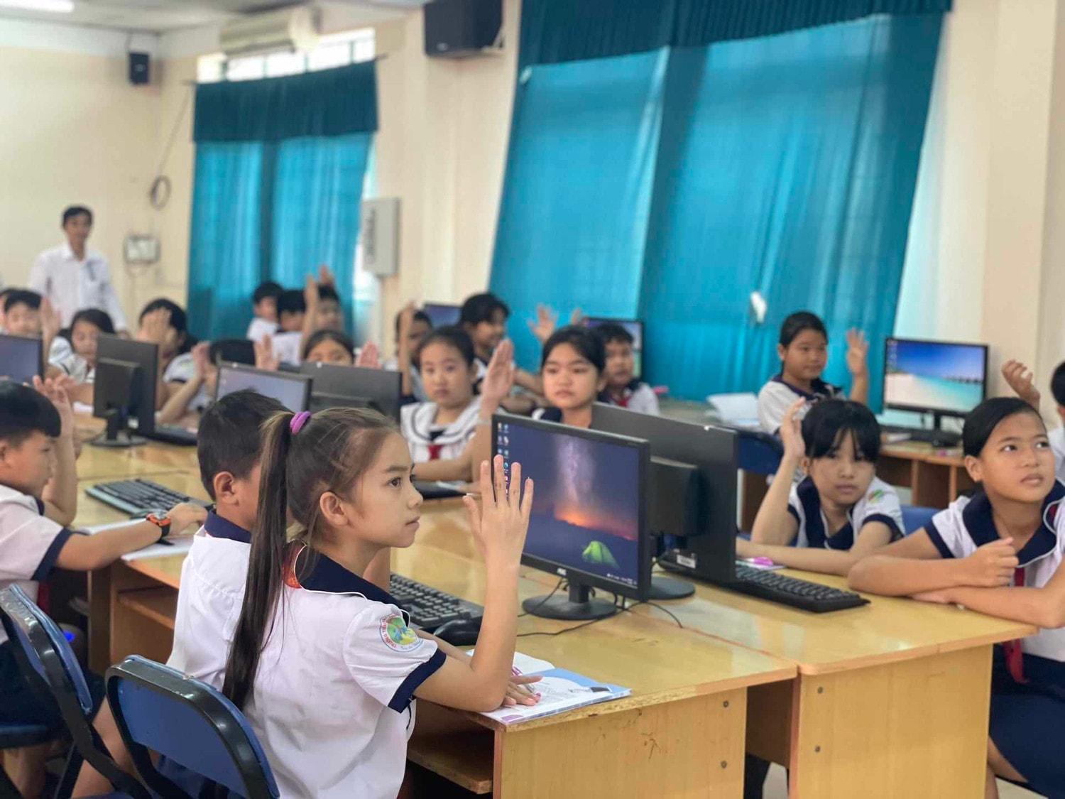 TP. Hồ Chí Minh: Không áp đặt chuẩn tin học quốc tế duy nhất trong nhà trường -0
