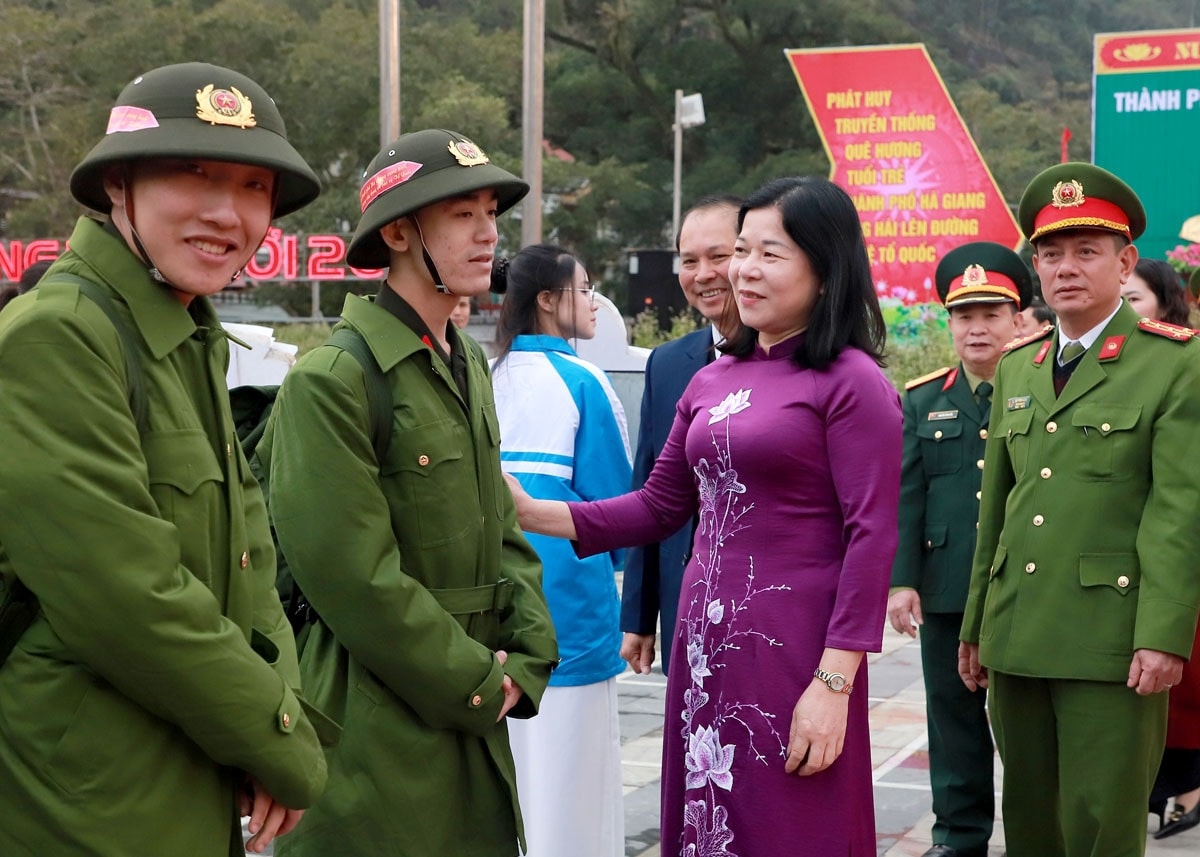 Hà Giang: Sôi nổi ngày hội tòng quân năm 2024 -0