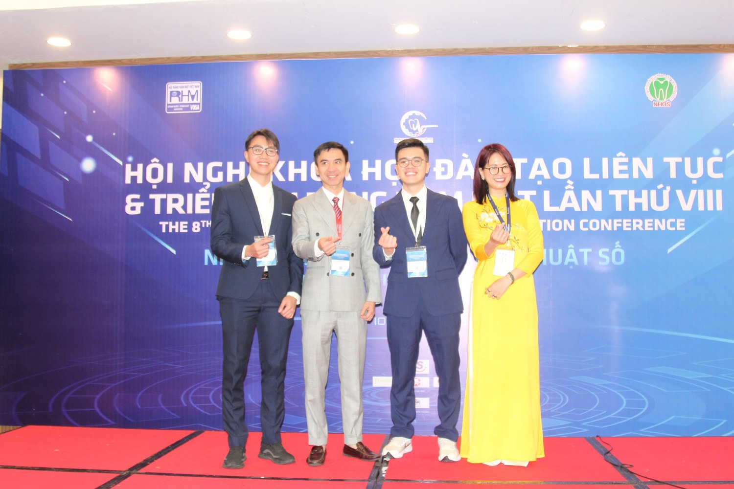Chàng sinh viên Y đa tài, khát khao cống hiến chữa bệnh cho mọi người -0