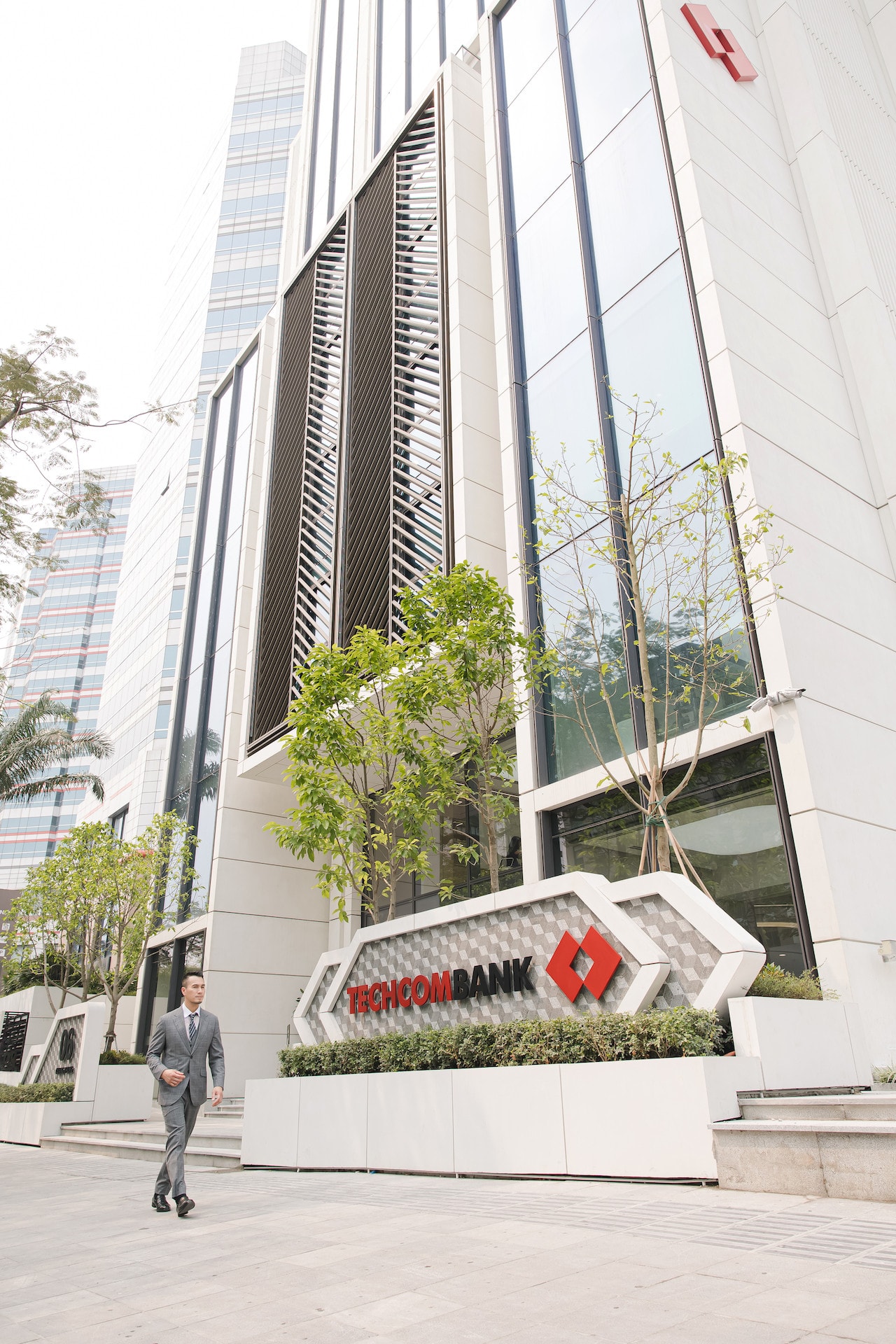 Tòa nhà trụ sở Techcombank được trao chứng nhận quốc tế cao nhất về công trình xanh -0