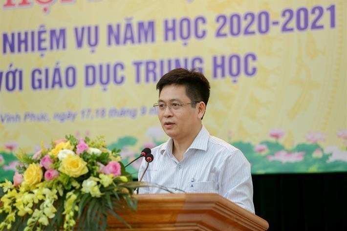 Bộ GD-ĐT lý giải việc yêu cầu địa phương dừng tuyển thẳng lớp 10 bằng chứng chỉ IELTS -0