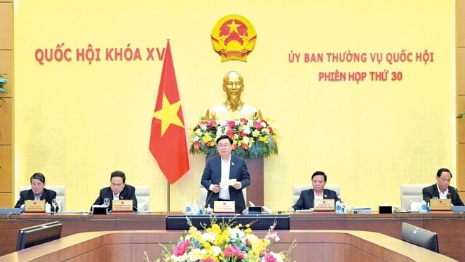 Chủ tịch Quốc hội Vương Đình Huệ phát biểu khai mạc phiên họp thứ 30 của UBTVQH