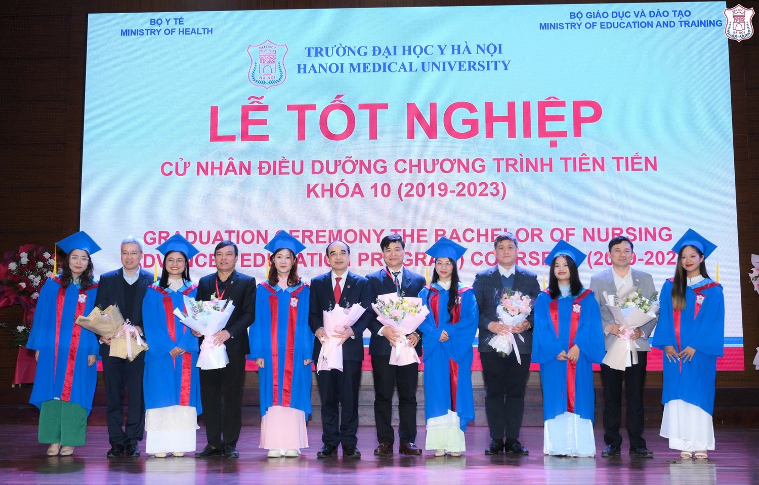 Thêm 30 sinh viên tốt nghiệp từ chương trình tạo nên thương hiệu lớn trong đào tạo của Trường ĐH Y Hà Nội -0