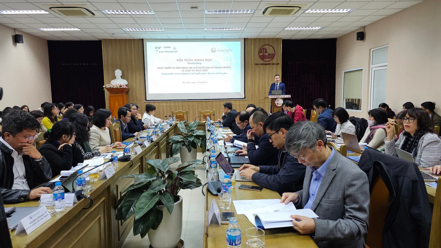 Phát triển và ứng dụng trí tuệ nhân tạo có trách nhiệm, lý luận và thực tiễn -1
