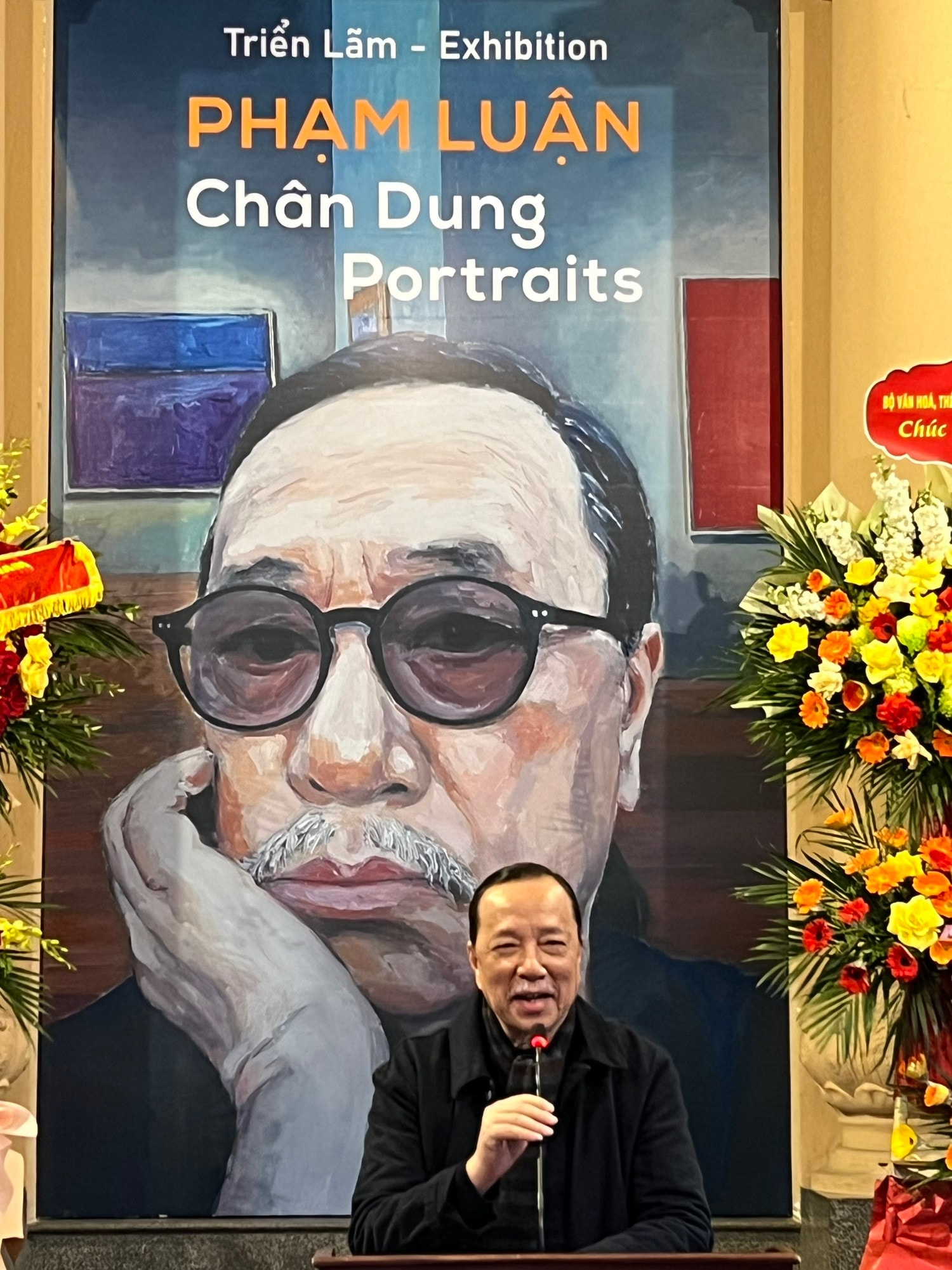 Phạm Luận đối thoại với hội họa qua chân dung -0