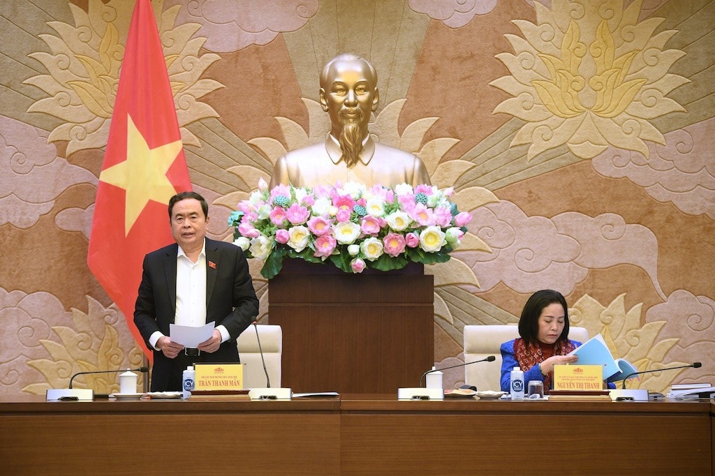 Phó Chủ tịch Thường trực Quốc hội Trần Thanh Mẫn làm việc với Ban soạn thảo Nghị quyết của Ủy ban Thường vụ Quốc hội về vị trí việc làm và chính sách tiền lương mới