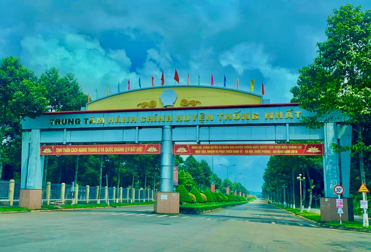 Đồng Nai: Xuất hiện nhà thầu “quen mặt” trúng thầu 100% các gói thầu tham dự -0