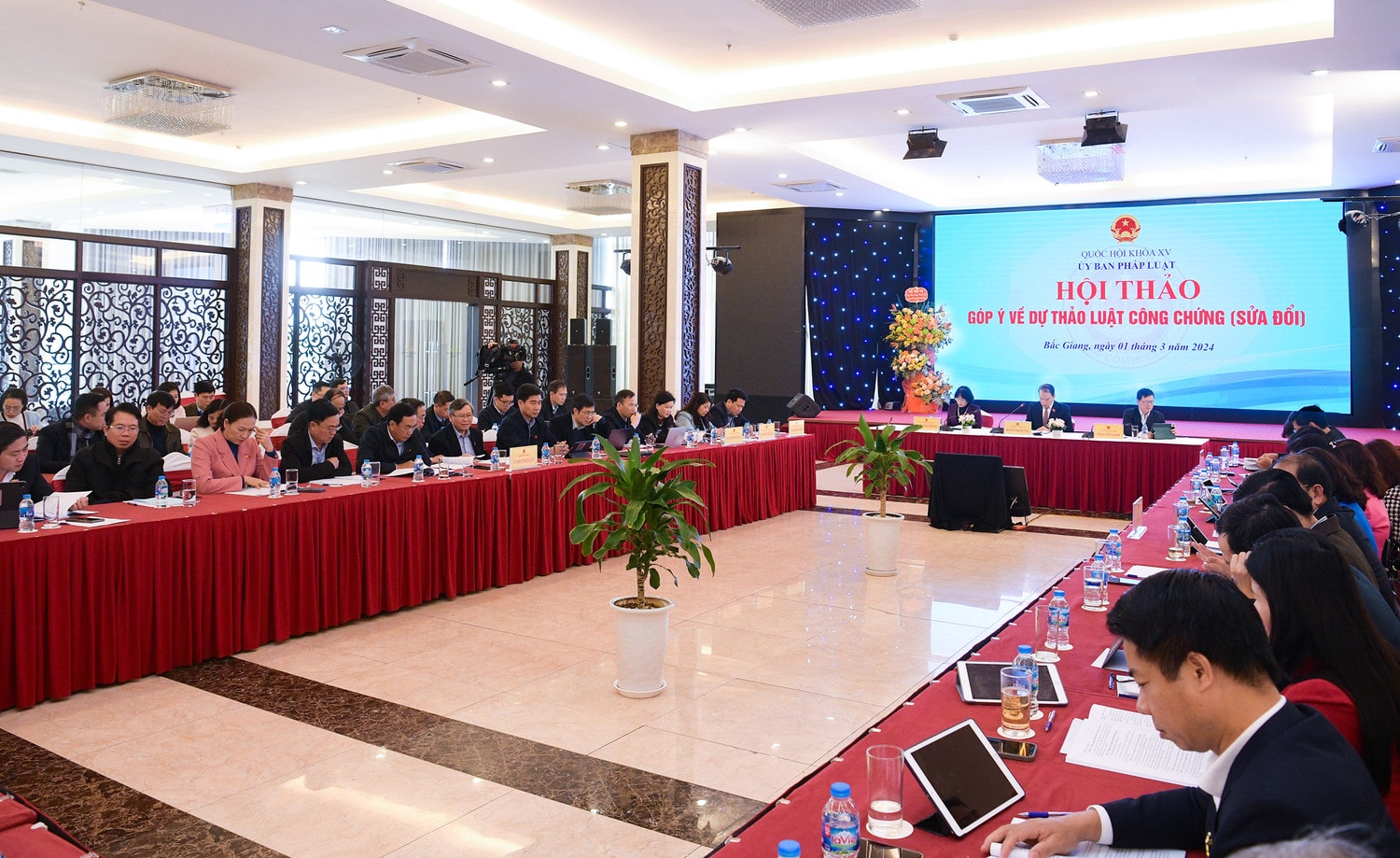 Toàn cảnh hội thảo