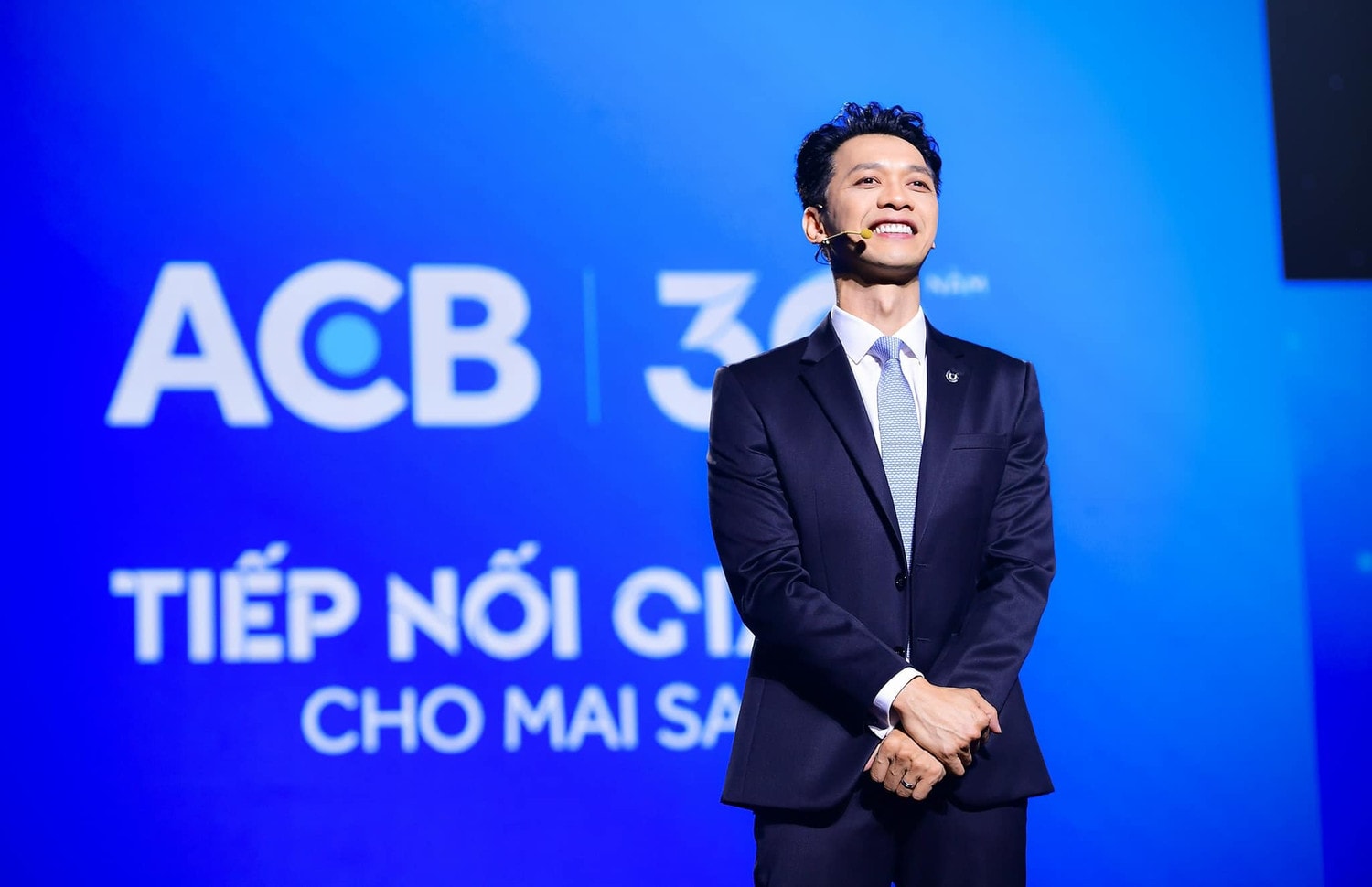 Nhóm doanh nghiệp liên quan Chủ tịch Trần Hùng Huy đang sở hữu bao nhiêu cổ phiếu ACB? -0