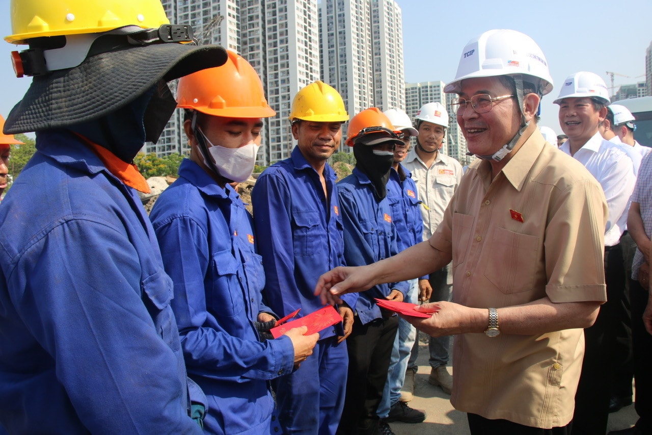 Phó Chủ tịch Quốc hội Nguyễn Đức Hải kiểm tra tiến độ Dự án Vành đai 3 TP. Hồ Chí Minh -1