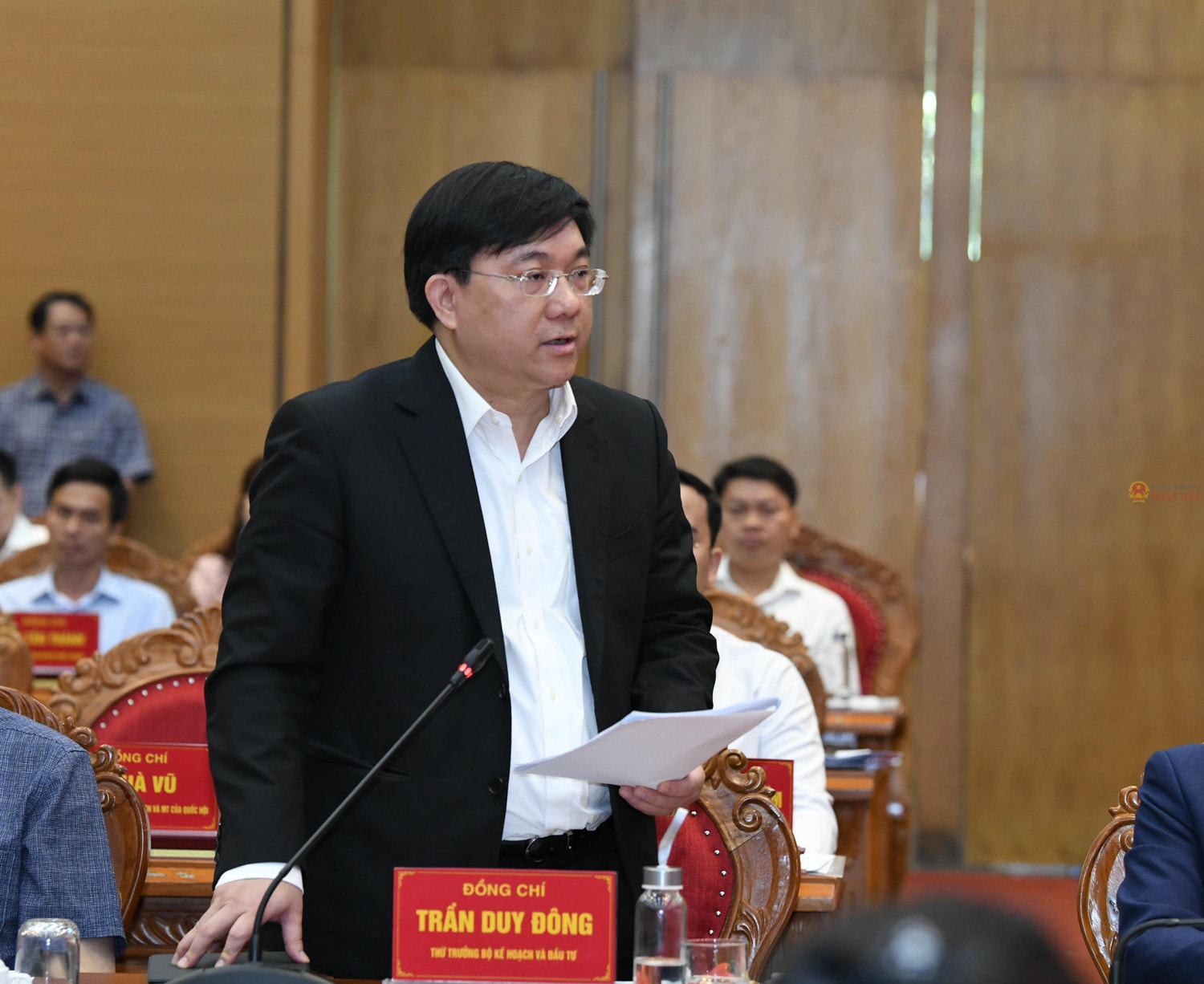 Thứ trưởng Bộ Kế hoạch và Đầu tư Trần Duy Đông phát biểu. Ảnh: Lâm Hiển Chủ tịch Quốc hội Vương Đình Huệ làm việc với Ban Thường vụ Tỉnh ủy Bình Định -0