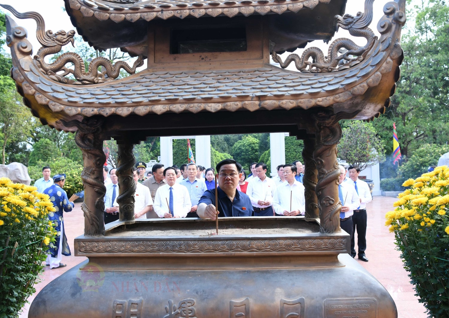 Chủ tịch Quốc hội Vương Đình Huệ làm việc với Ban Thường vụ Tỉnh ủy Bình Định -0