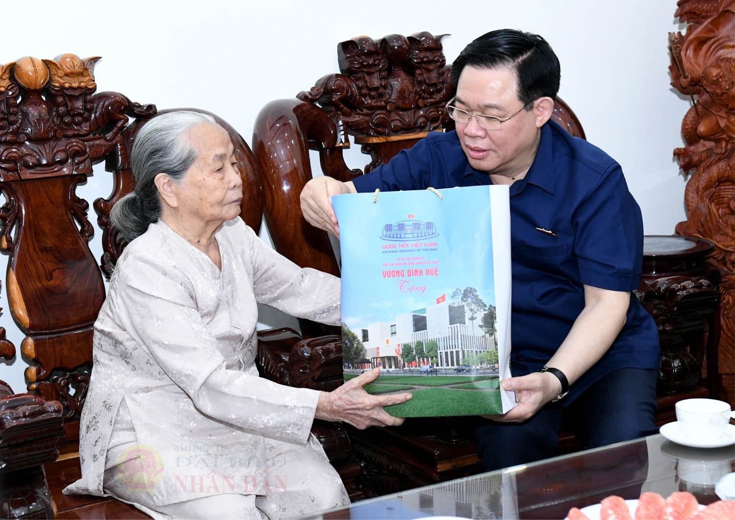 Chủ tịch Quốc hội Vương Đình Huệ làm việc với Ban Thường vụ Tỉnh ủy Bình Định -0