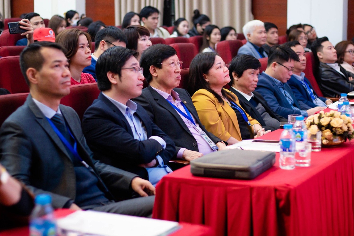 Hàng nghìn sinh viên hào hứng tham dự “Ngày hội việc làm” tại Trường Đại học Sư phạm Nghệ thuật Trung ương -0