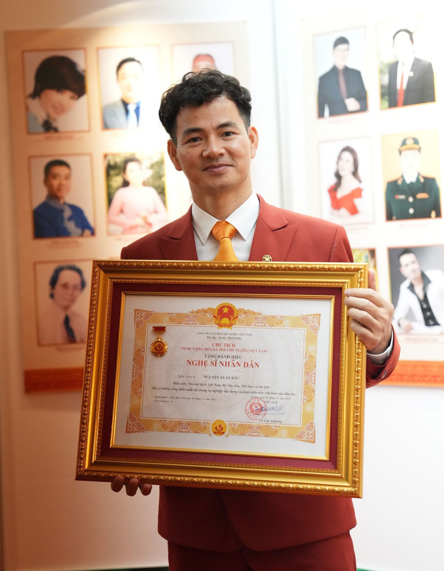 Vinh dự và trách nhiệm với danh hiệu được trao -0