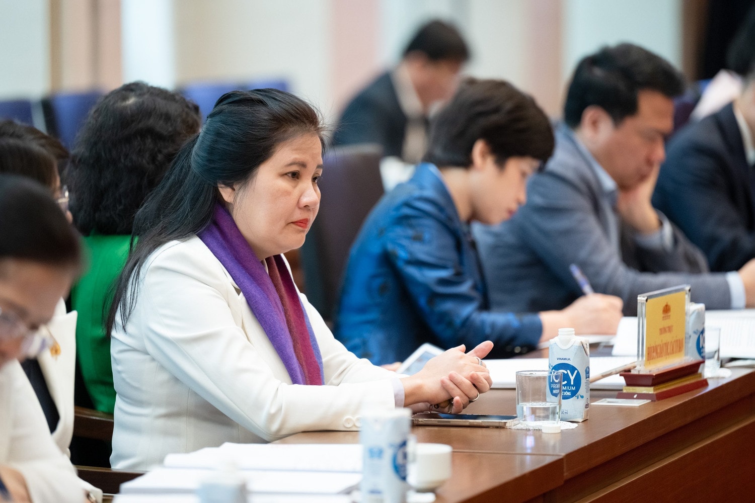 Bám sát yêu cầu, nhiệm vụ cụ thể đối với từng luật, nghị quyết, sớm đưa các quyết sách của Quốc hội vào cuộc sống -0