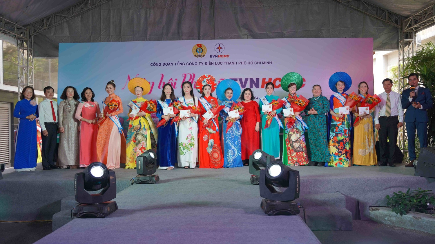 Sôi nổi Ngày hội Phụ nữ EVNHCMC -2