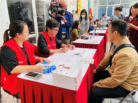 Hà Nội sẽ tuyển dụng 20.000 lao động qua các phiên giao dịch việc làm 2024 -0