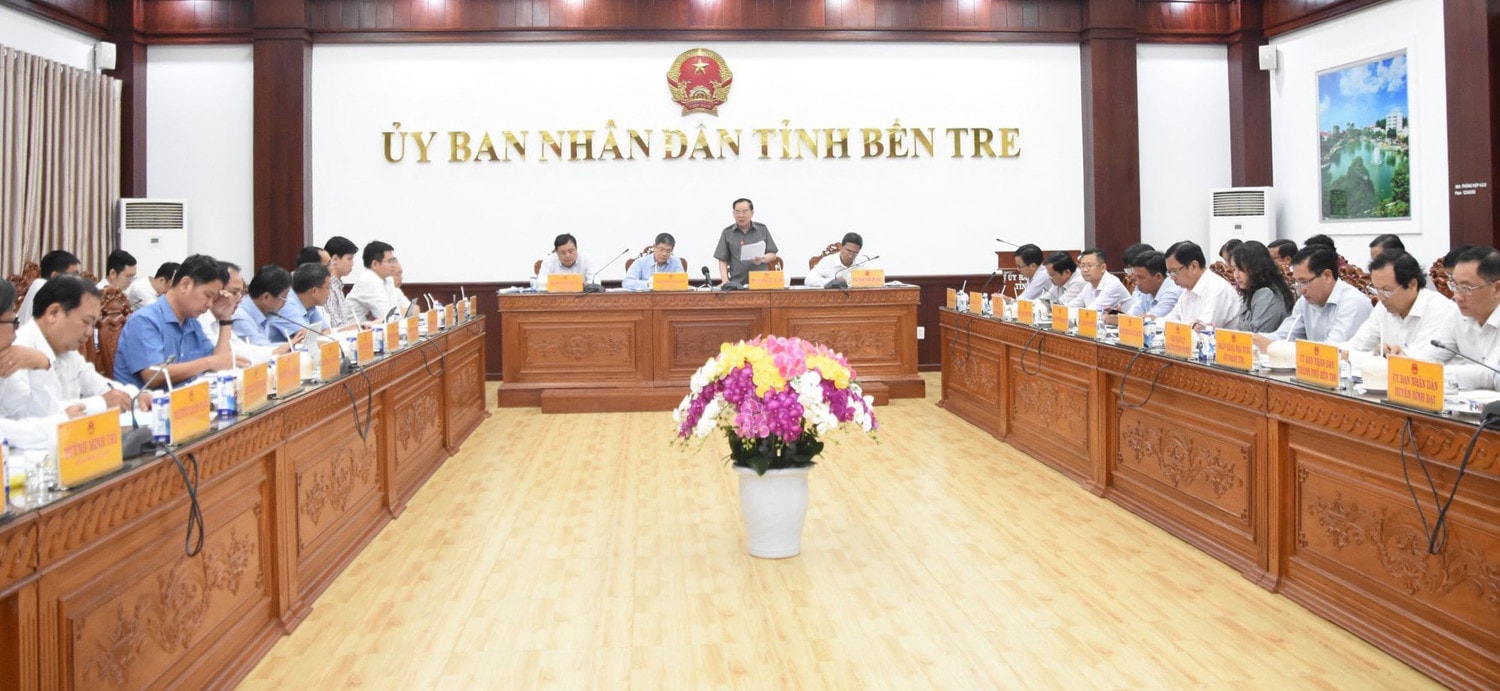 EVN làm việc với UBND tỉnh Bến Tre về tình hình cung cấp điện -0