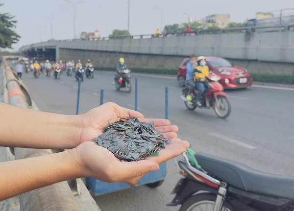Rải đinh trên đường bị truy cứu về tội gì? -0