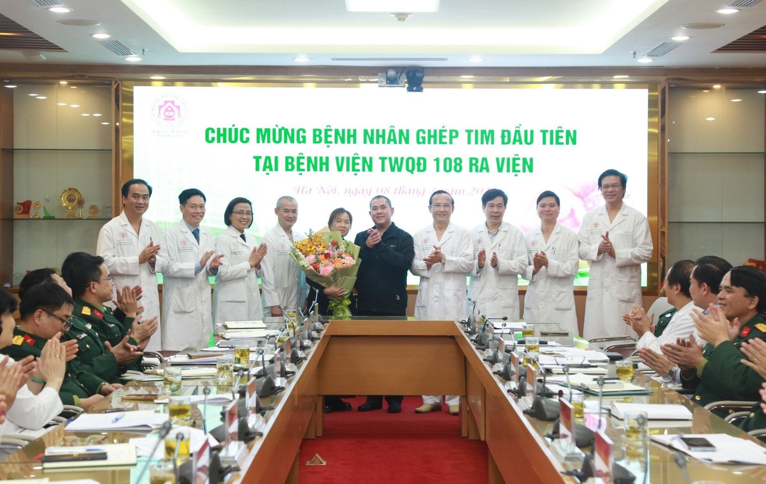 Bệnh nhân ghép tim đầu tiên tại Bệnh viện Trung ương Quân đội 108 được ra viện -1
