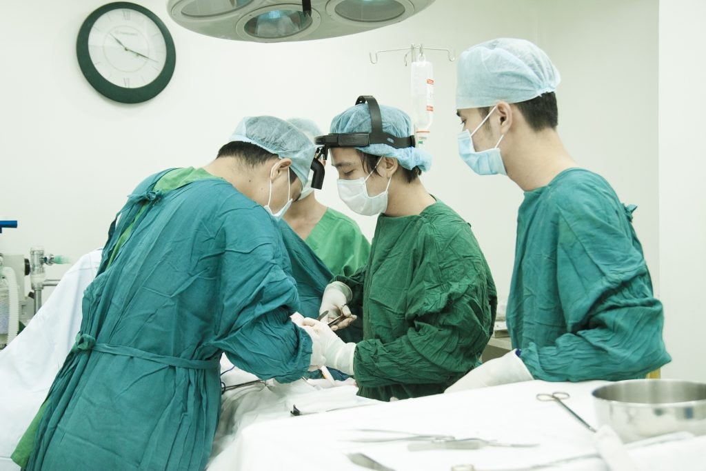 Chủ động tầm soát để can thiệp và chẩn đoán sớm ung thư đại trực tràng. Nguồn: ITN