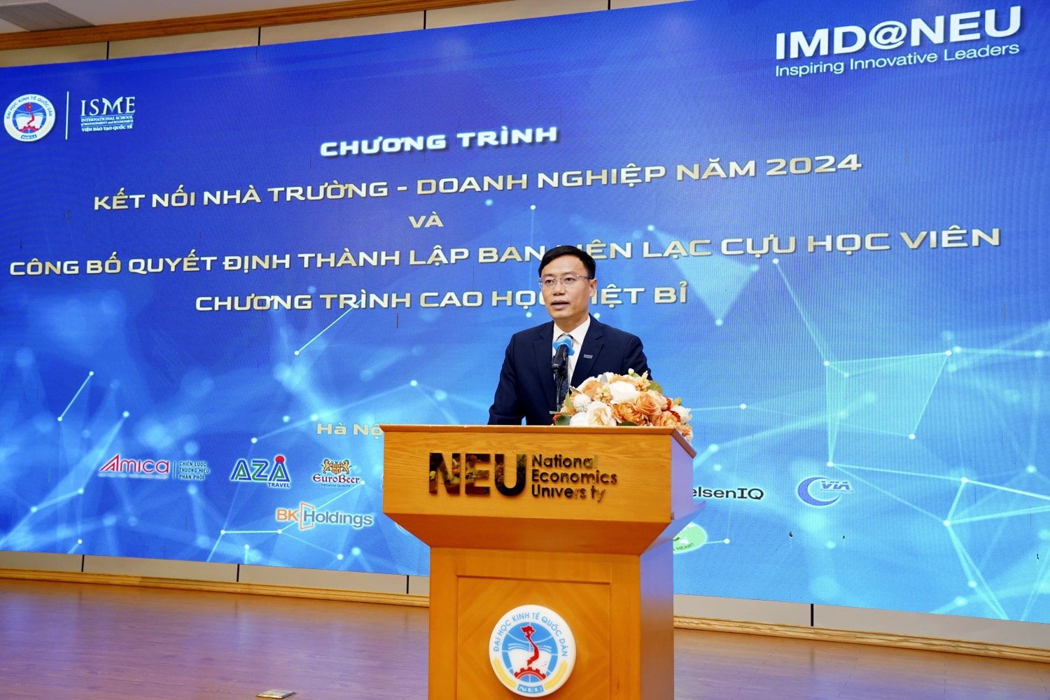 PGS.TS Bùi Đức Thọ, Chủ tịch Hội đồng trường, Trường Đại học Kinh tế Quốc dân, Chủ tịch Ban điều hành mạng lưới cựu sinh viên Trường Đại học Kinh tế Quốc dân phát biểu pgs. ts. bùi đức thọ-min.jpg -0
