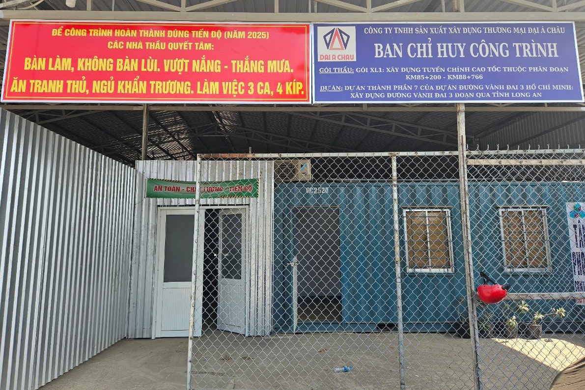 Ban chỉ huy công trình dự án đường Vành đai 3 TP. Hồ Chí Minh đoạn qua Long An của Công ty TNHH Sản xuất Xây dựng Thương mại Đại Á Châu