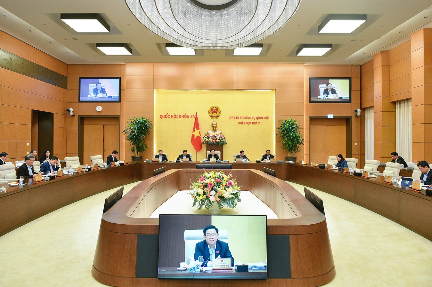 Ủy ban Thường vụ Quốc hội cho ý kiến về dự thảo Luật Tổ chức tòa án nhân dân (sửa đổi) -0