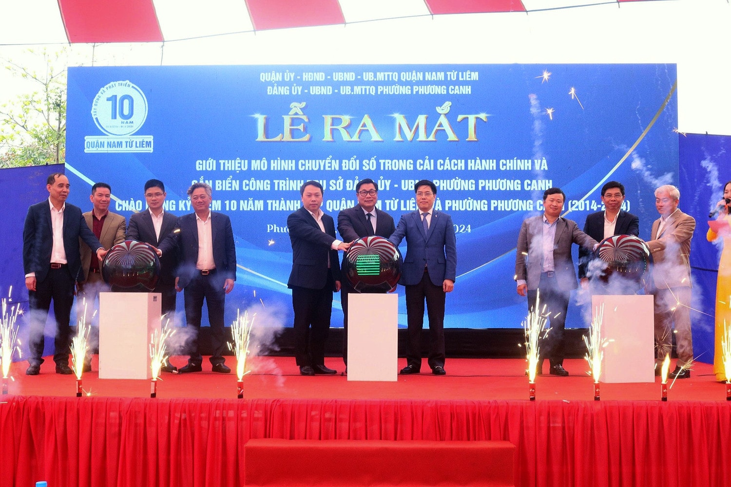 Ra mắt mô hình chuyển đổi số trong cải cách hành chính -0