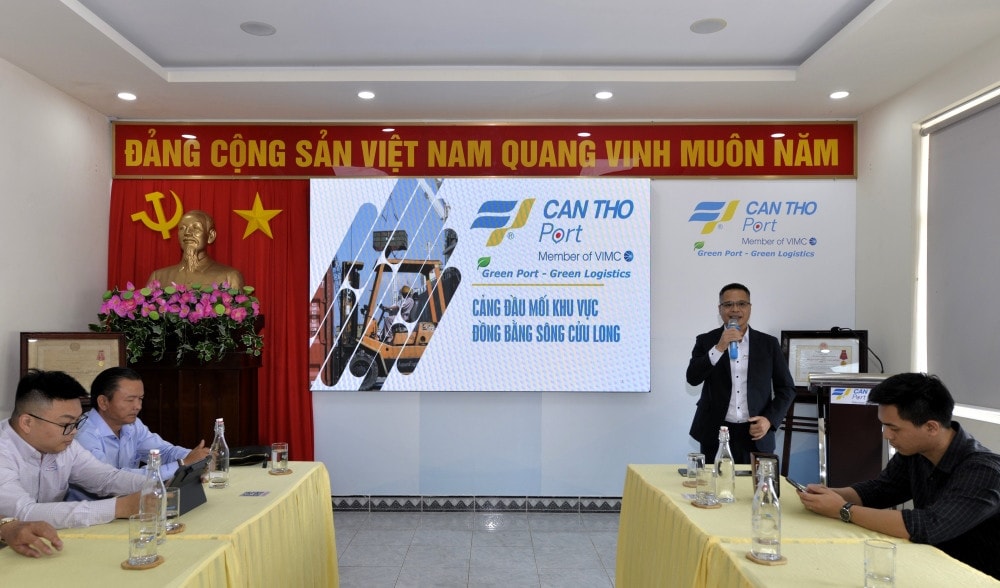 Khai thác vai trò trung tâm kết nối của Cảng Cần Thơ trong dịch vụ logistics cho chuỗi giá trị xuất nhập khẩu nông sản Việt Nam -0