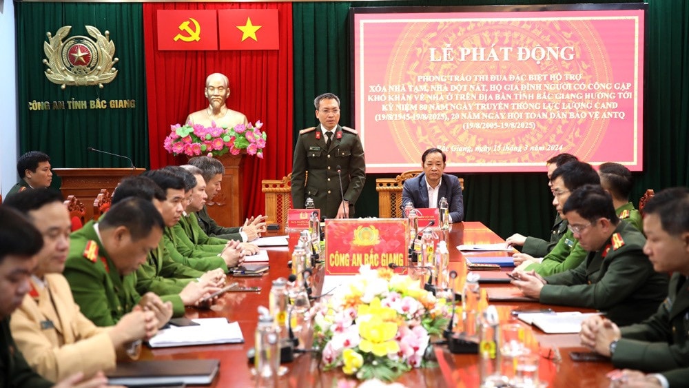 Công an tỉnh Bắc Giang đăng ký hỗ trợ hơn 3.500 ngày công và 1,4 tỷ đồng xóa nhà tạm, nhà dột nát -0