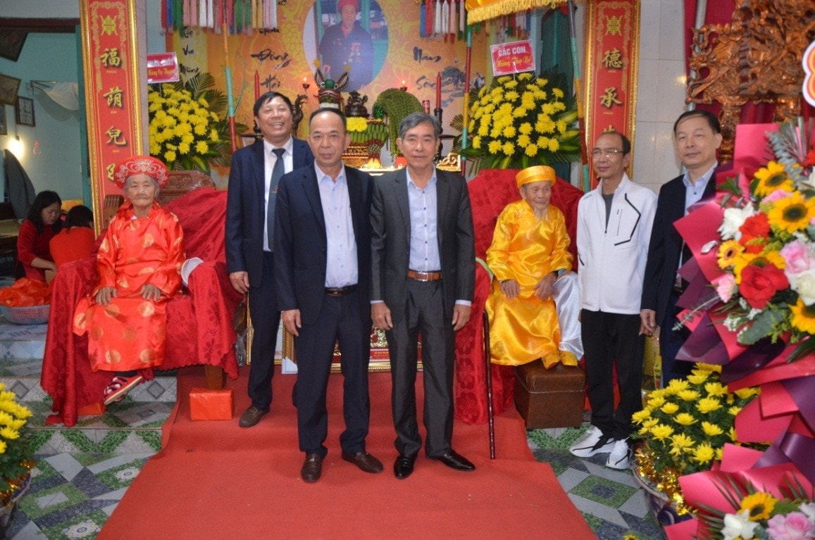 Lễ mừng đại thọ người chiến sỹ Vệ quốc quân Lê Bá Thạch -0