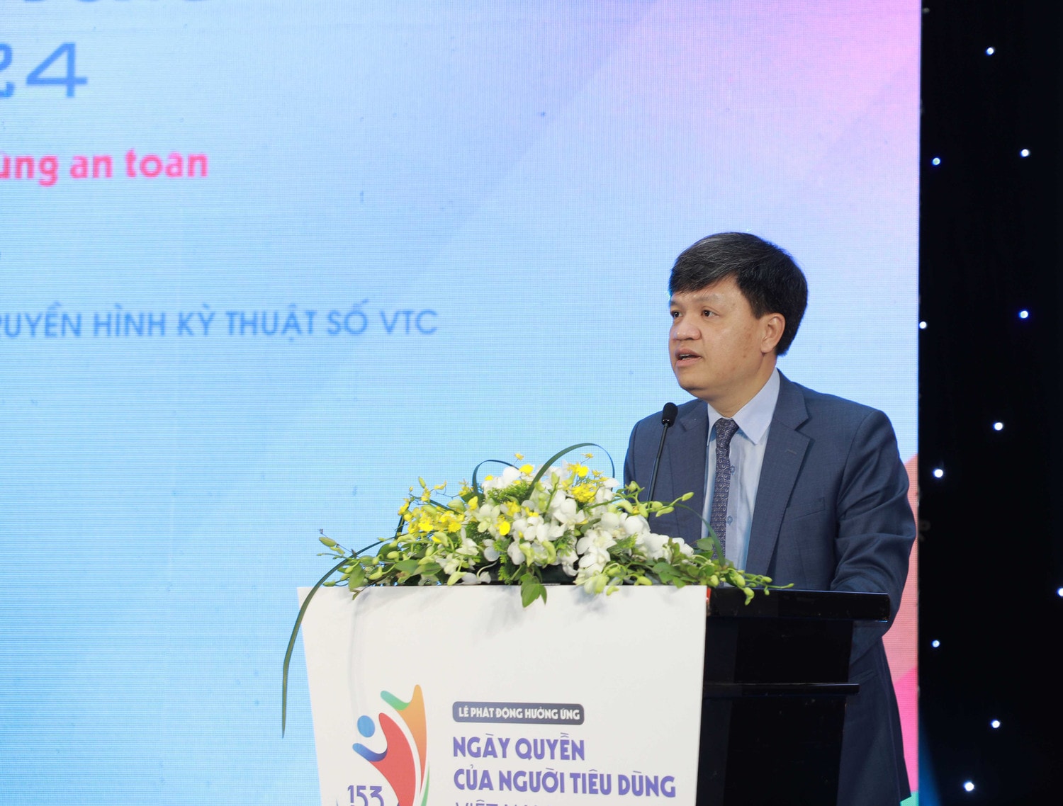 Phó Chủ nhiệm Ủy ban Khoa học, Công nghệ và Môi trường Tạ Đình Thi phát biểu tại buổi lễ Thông tin minh bạch – Tiêu dùng an toàn -0