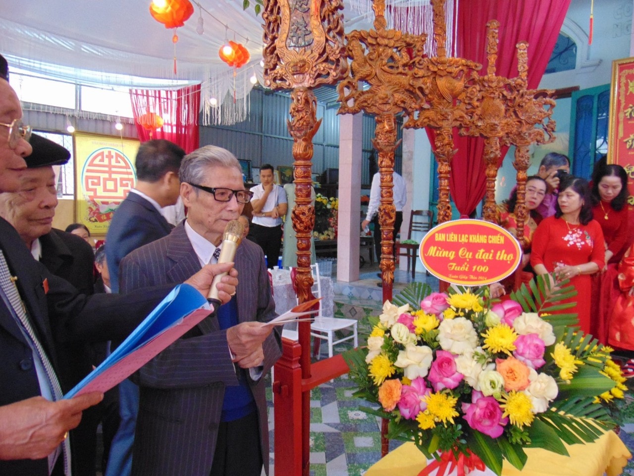 Lễ mừng đại thọ người chiến sỹ Vệ quốc quân Lê Bá Thạch - 0