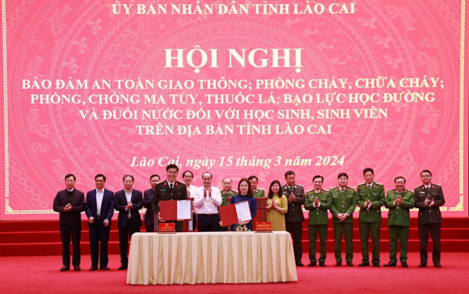 Công an tỉnh cùng Sở Giáo dục và Đào tạo ký kết Kế hoạch phối hợp Lào Cai: Xây dựng trường học an toàn, phòng, chống tai nạn, tệ nạn