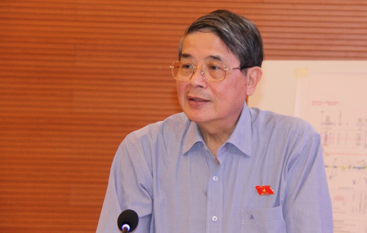 Phó Chủ tịch Quốc hội Nguyễn Đức Hải phát biểu tại cuộc làm việc với UBND các tỉnh Thừa Thiên Huế và Quảng Trị Phó Chủ tịch Quốc hội Nguyễn Đức Hải khảo sát 3 tuyến cao tốc ở miền Trung