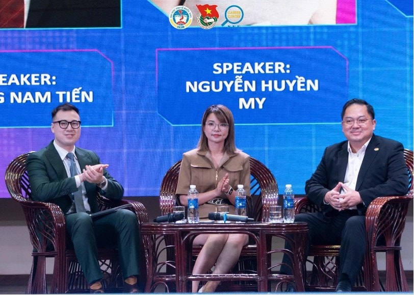 NEU Career Week 2024: Đón đầu cơ hội, dẫn lối thành công -0