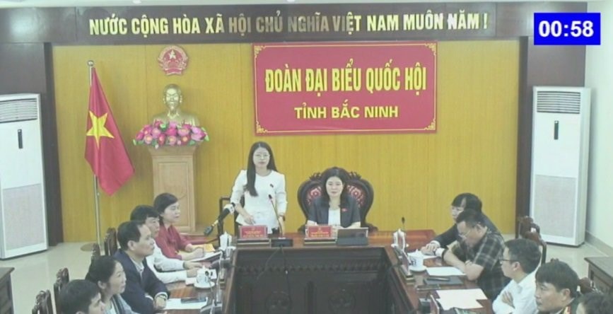 Nghiêm cấm cán bộ bảo hiểm tư vấn sai, tranh giành, lôi kéo khách mua bảo hiểm -0