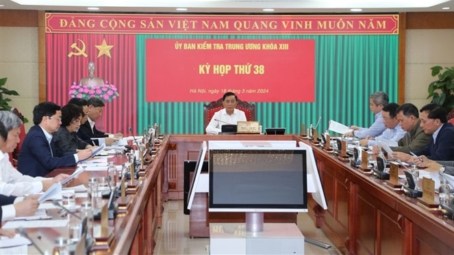 Chủ nhiệm Ủy ban Kiểm tra Trung ương Trần Cẩm Tú chủ trì Kỳ họp thứ 38