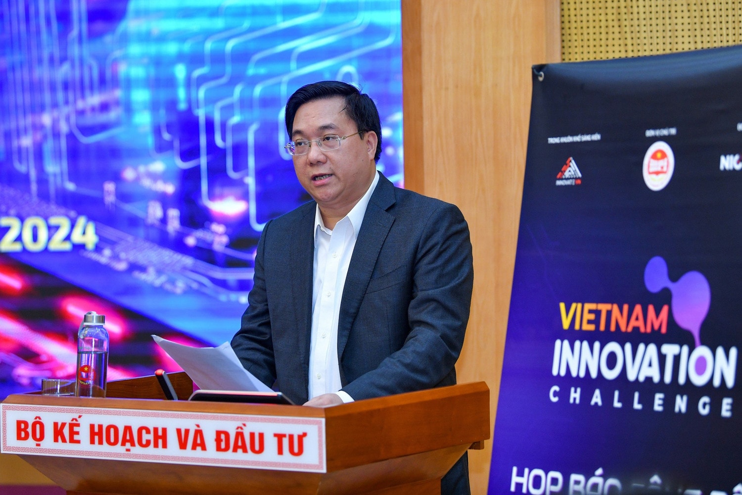 Cơ hội nhận 300.000 USD khi tham gia Chương trình Thách thức Đổi mới sáng tạo 2024 -0
