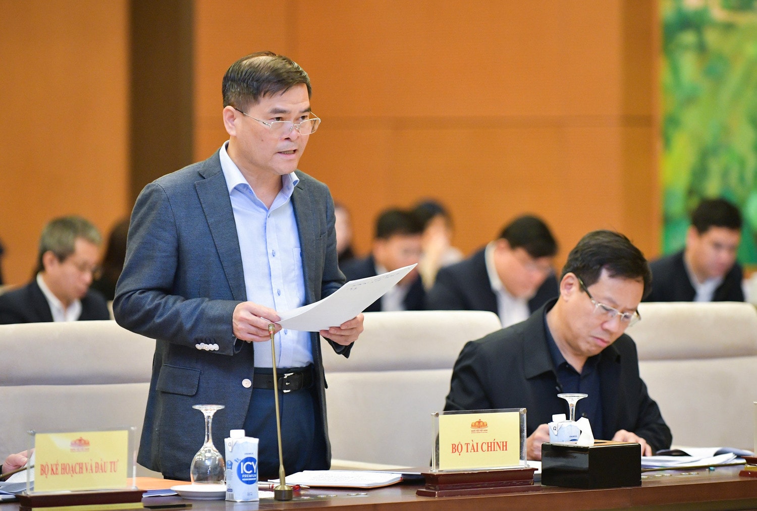 Phó Chủ tịch Quốc hội Nguyễn Đức Hải chủ trì cuộc làm việc với Ngân hàng Nhà nước, Ngân hàng Chính sách xã hội và 3 Bộ, ngành -0