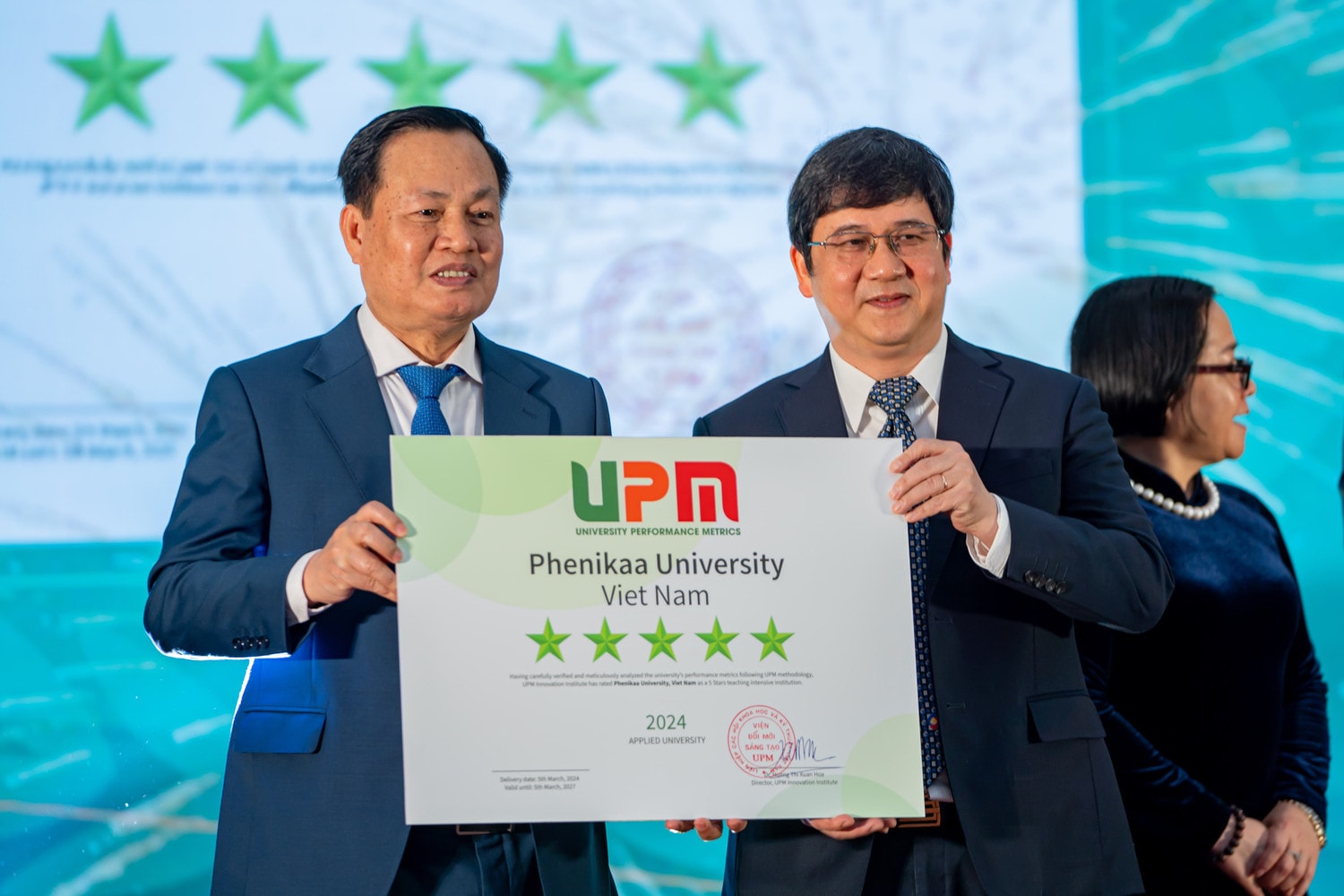 Trường Đại học Phenikaa đạt chuẩn 5 sao theo định hướng Đổi mới sáng tạo và Ứng dụng -0
