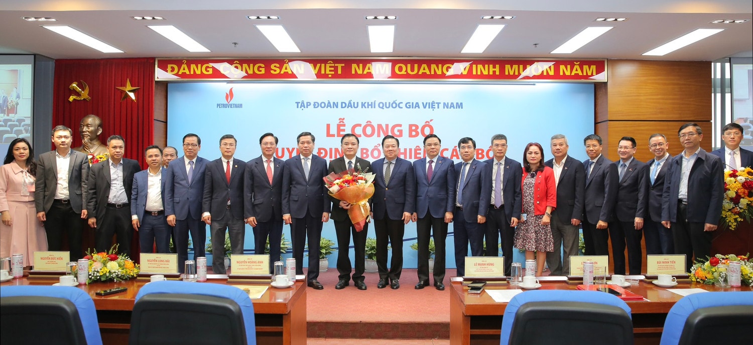 Tiếp nối nguồn lực, kiến tạo tương lai, đưa Petrovietnam tới đỉnh cao mới -0
